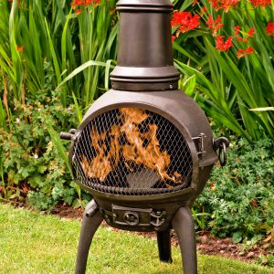 Alternative view of Cast/Steel Chimenea with grill